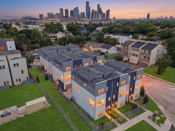 Hardy Skyline