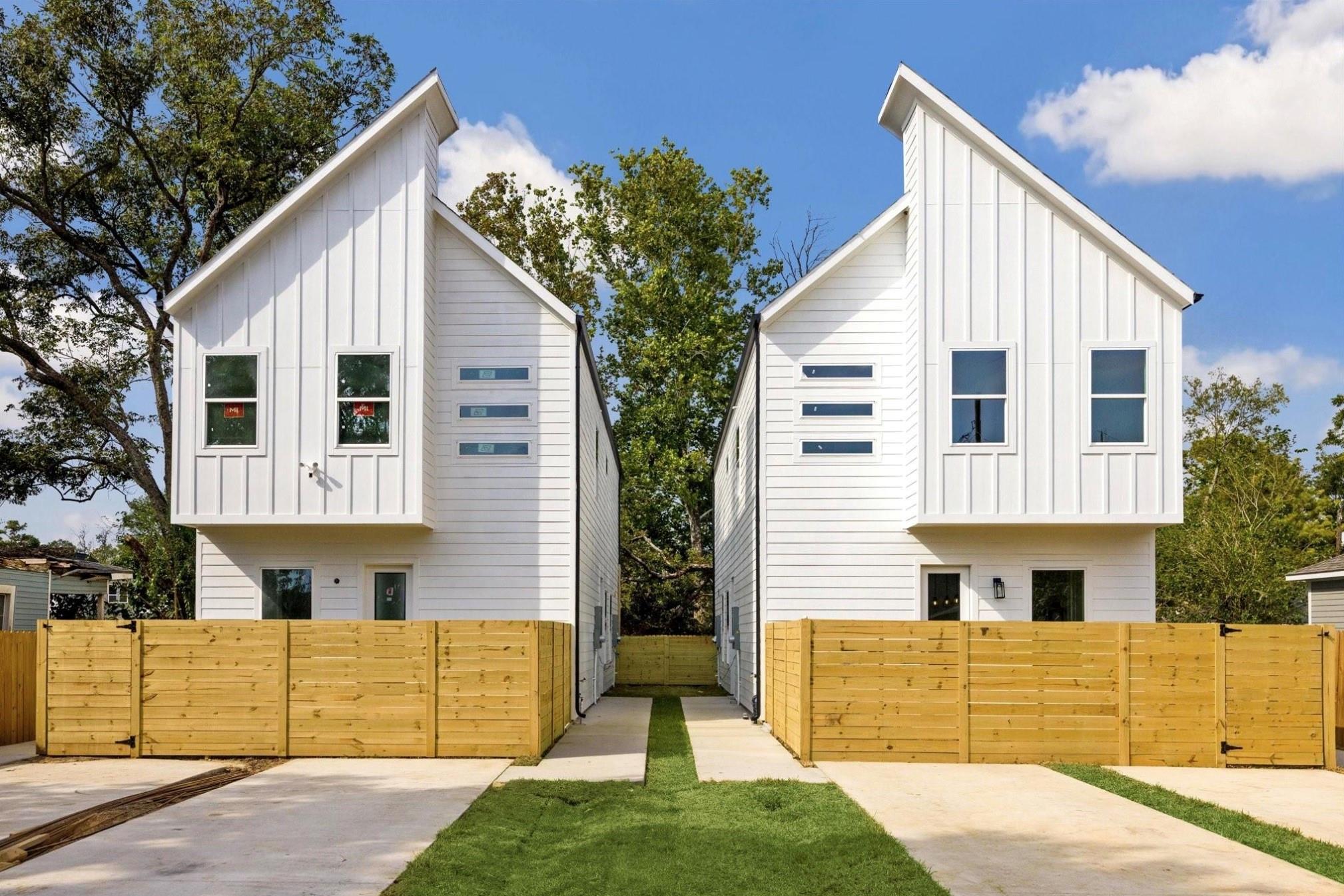 Creston Duplex